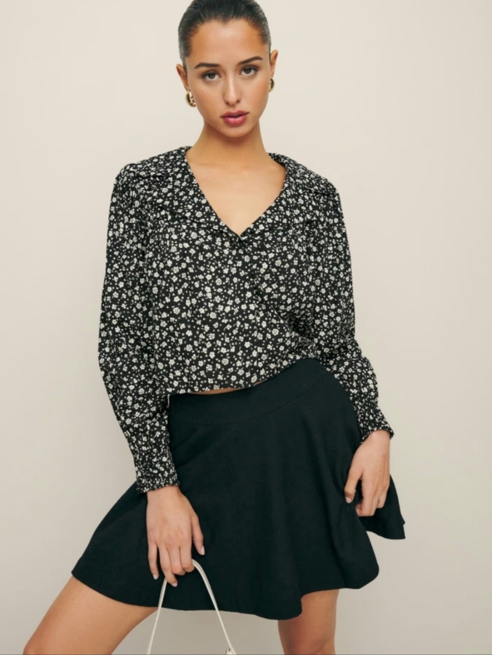 Reformation Black Floral Cropped V-neck Ruffle Blouse, S, Cottagecore Romantic
